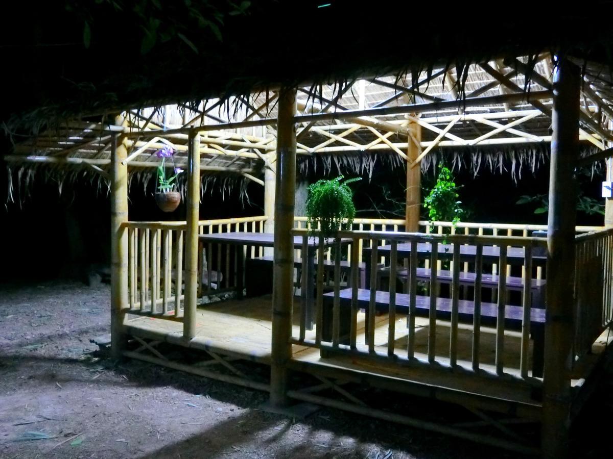 Готель Koh Madan Camp Накхон-Найок Екстер'єр фото